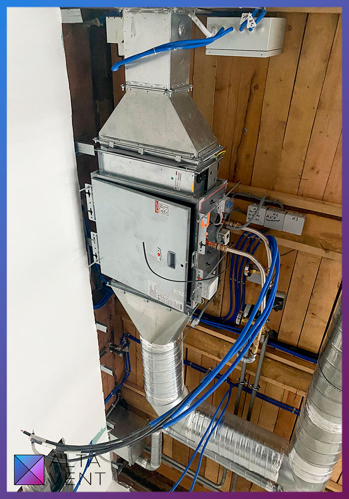 Современное оборудование системы вентиляции обеспечивающее рекомендуемые параметры воздухообмена в деревянном здании